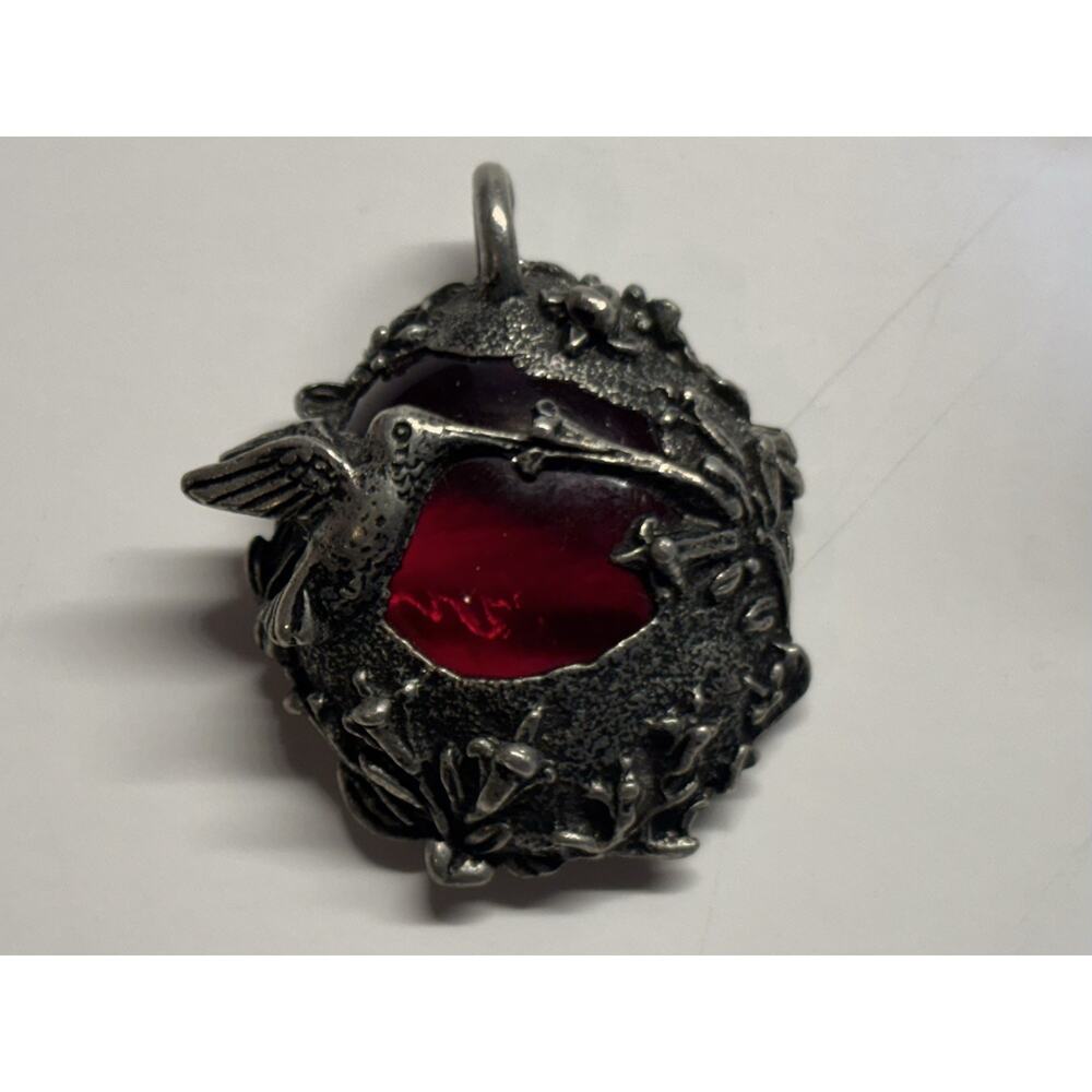 WHEELER 94 Silver Tone Hummingbird Red Stone Inset Jelly Belly Pendant
